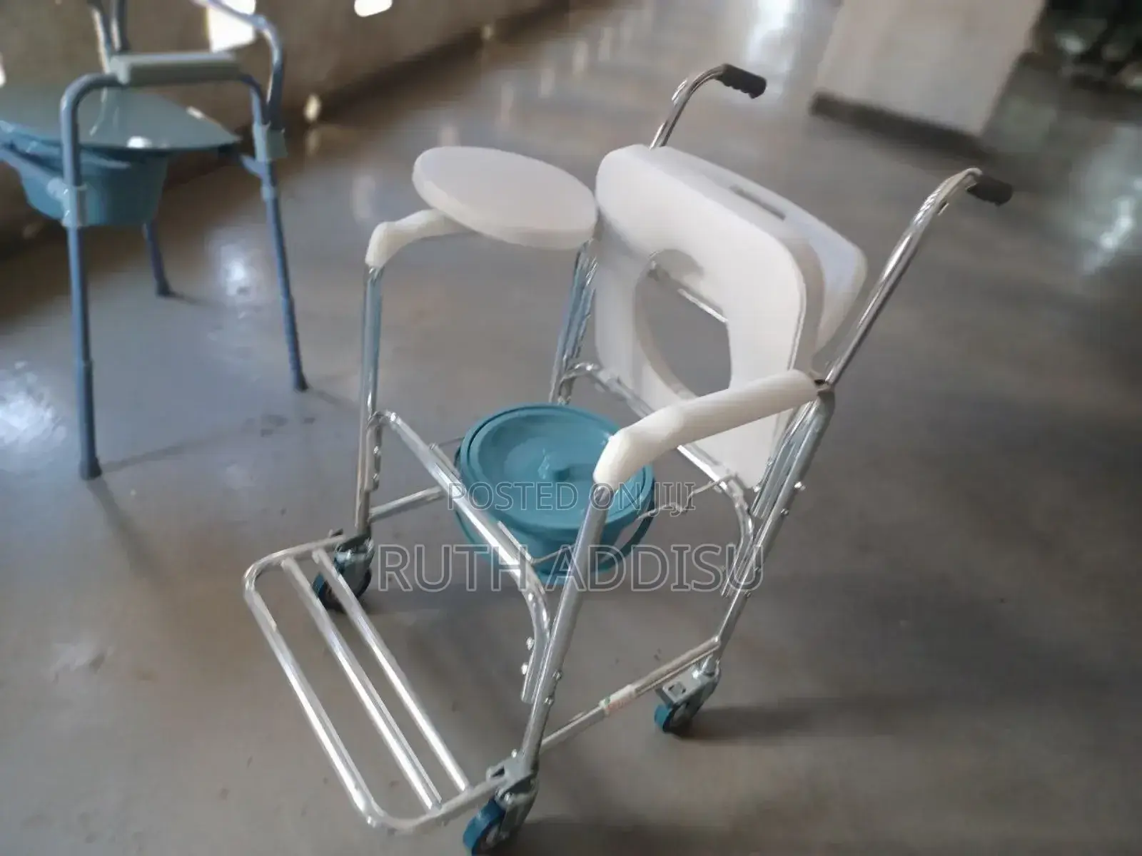 Commode Wheel Chair32toilet Chair33commode Chair32commode
