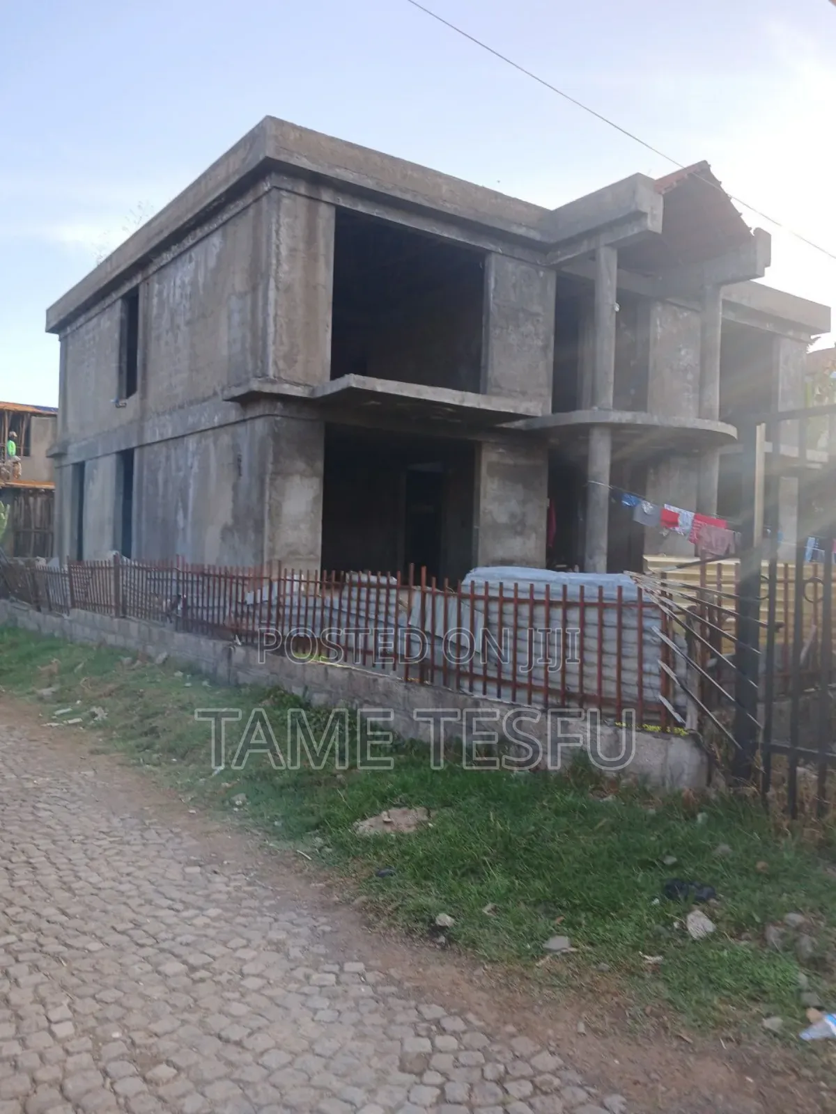 Furnished 5bdrm House in Hayat Compound, Bole for sale