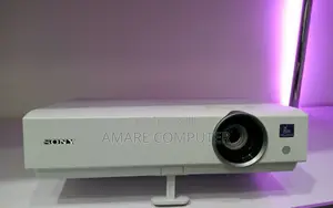 Photo - Sony Projector Has Bag Remote Model Name
