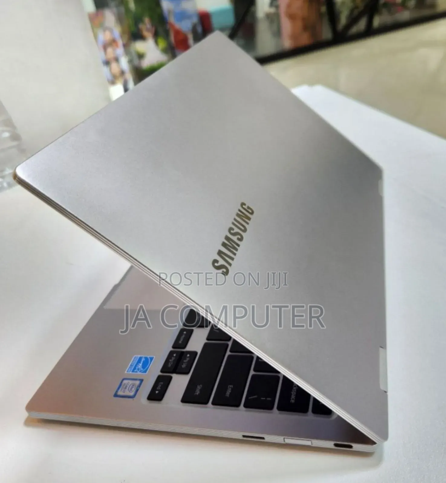 New Laptop Samsung Galaxy Book 2 16GB Intel Core I7 SSD 512GB