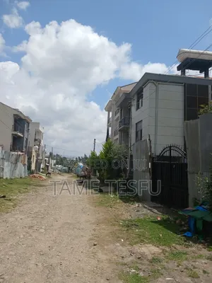 Furnished 6bdrm House in Yeka Abdo for sale