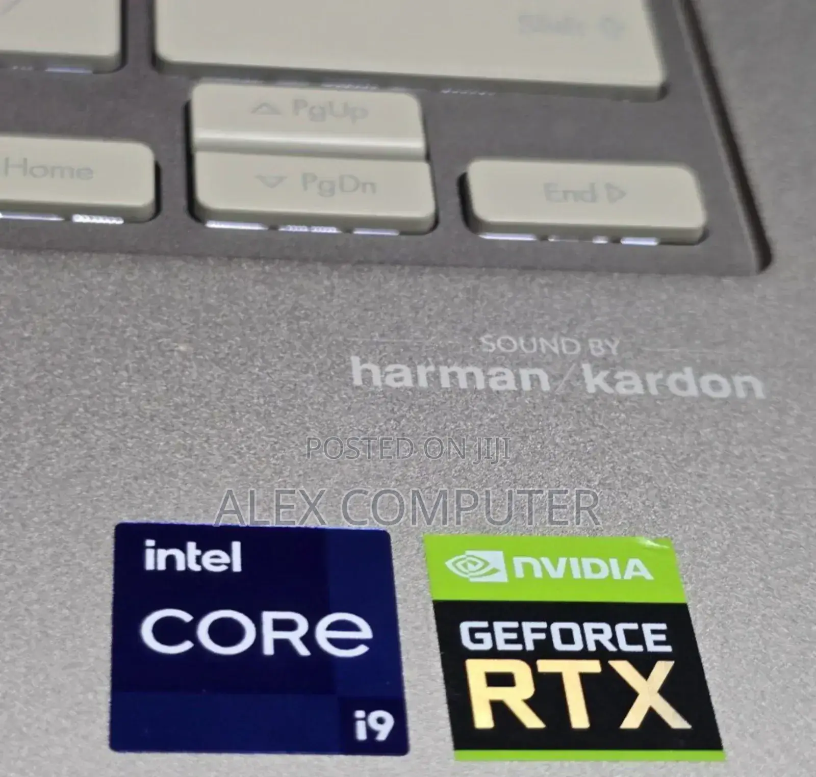 New Laptop Asus ZenBook UX301LA 32GB Intel Core I9 SSD 512GB