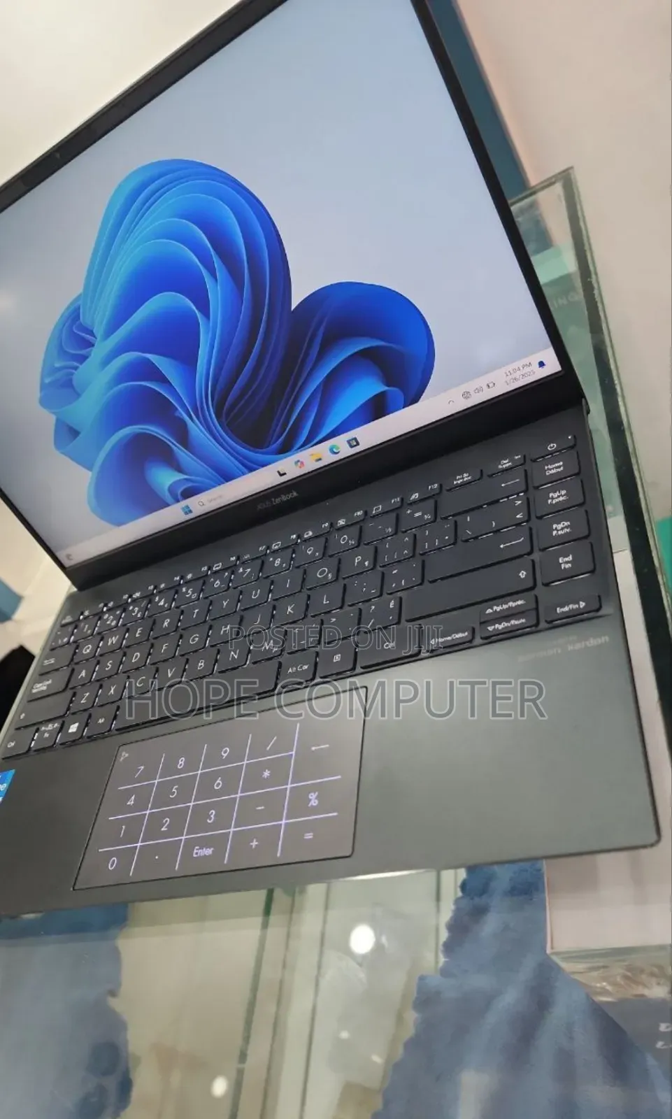 New Laptop Asus ZenBook UX31LA 8GB Intel Core I5 SSD 512GB