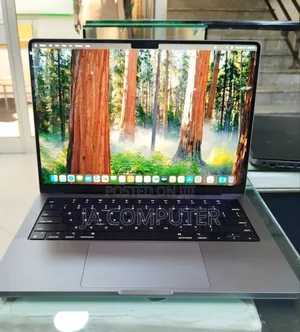 New Laptop Apple MacBook Pro 2020 M1 16GB Apple M1 SSD 1T