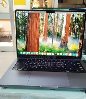 New Laptop Apple MacBook Pro 2020 M1 16GB Apple M1 SSD 1T