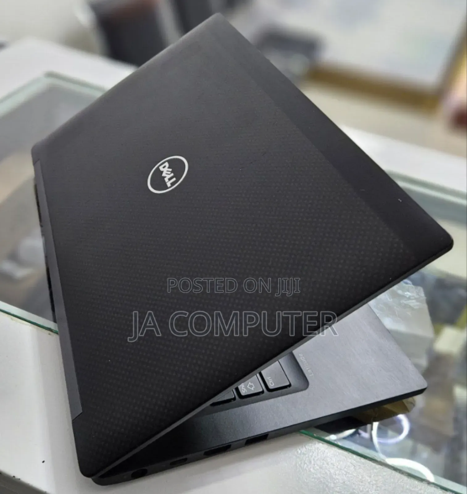 New Laptop Dell Latitude 5310 8GB Intel Core I5 SSD 256GB