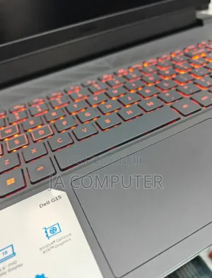 New Laptop Dell G15 5535 16GB Intel Core I7 SSD 1T