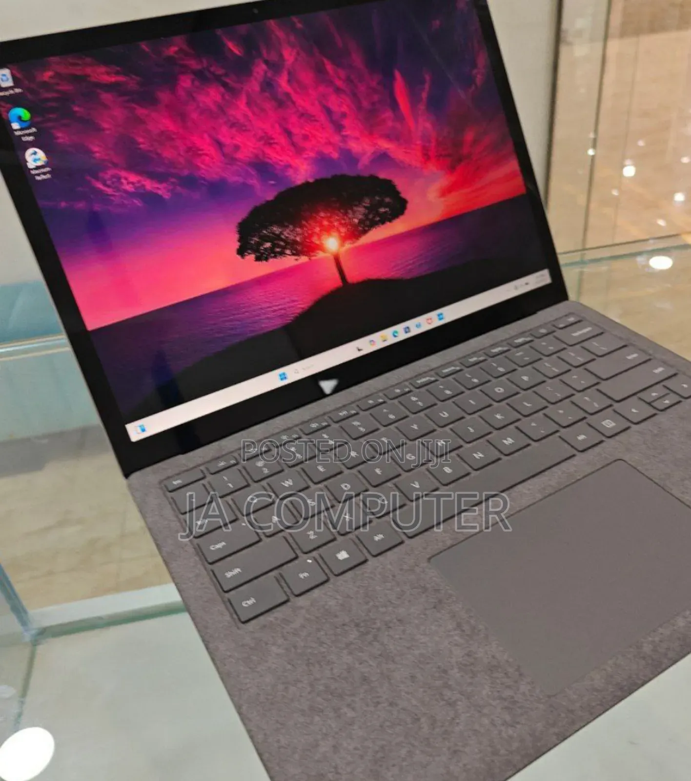 New Laptop Microsoft Surface Book 16GB Intel Core I7 SSD 512GB