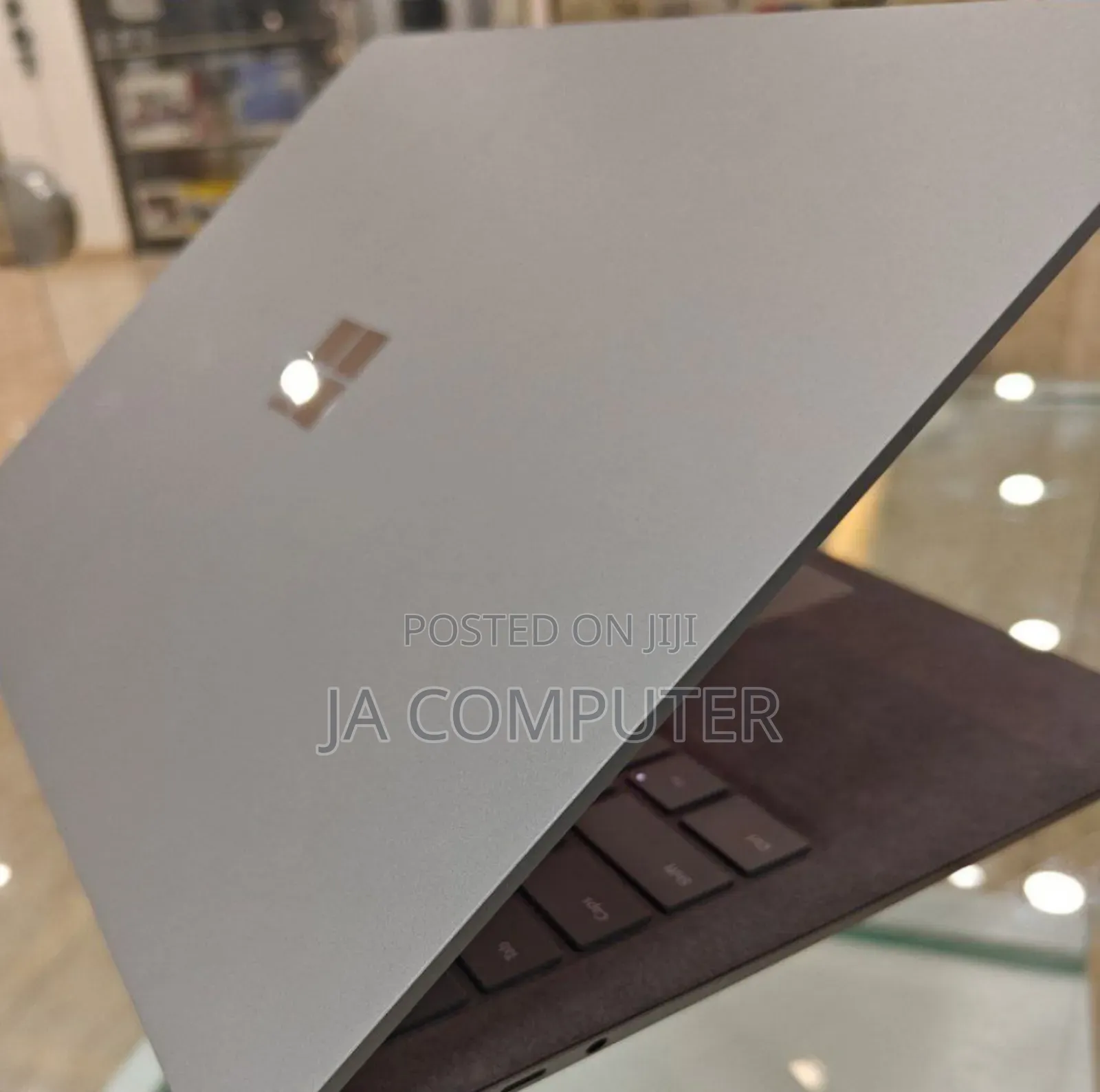 New Laptop Microsoft Surface Book 16GB Intel Core I7 SSD 512GB