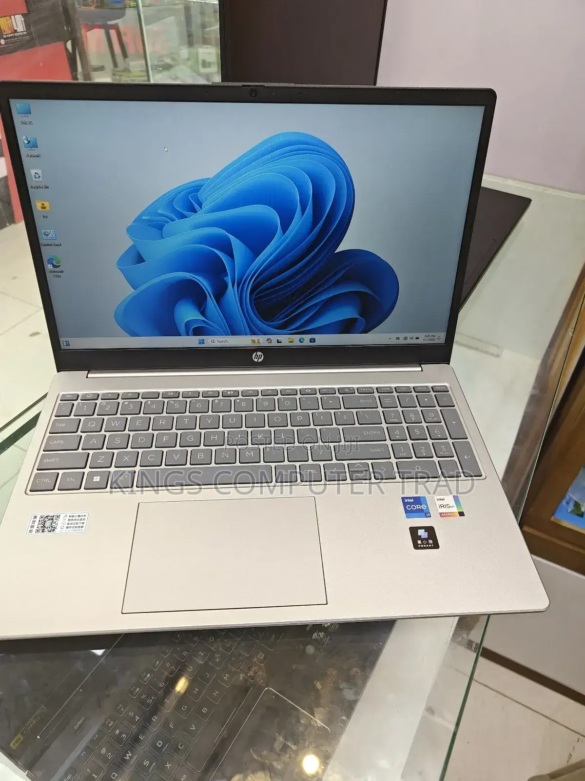 New Laptop HP Stream Notebook 16GB Intel Core I7 SSD 512GB