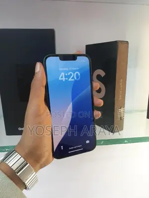 Apple iPhone 13 128 GB Green