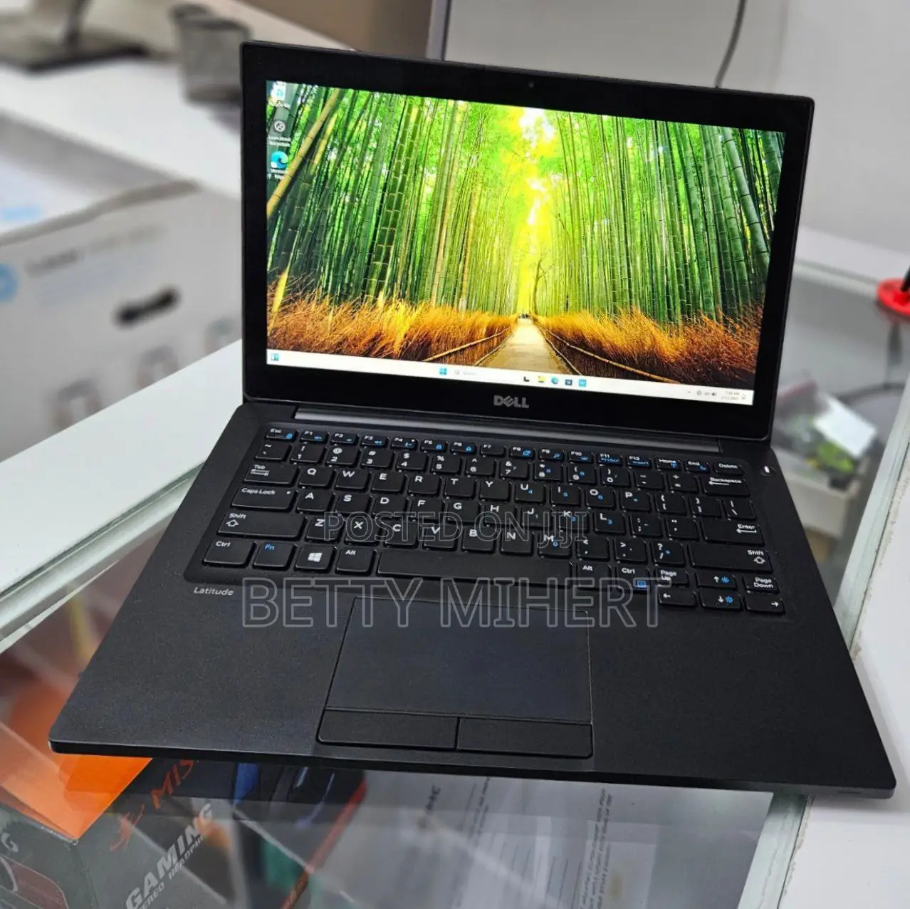 Laptop Dell Latitude 5310 8GB Intel Core I5 SSD 256GB