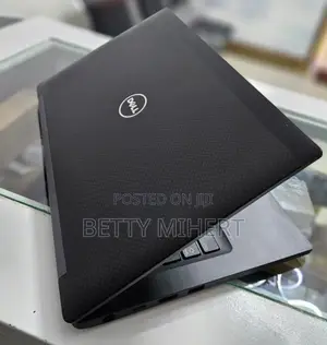 Laptop Dell Latitude 5310 8GB Intel Core I5 SSD 256GB