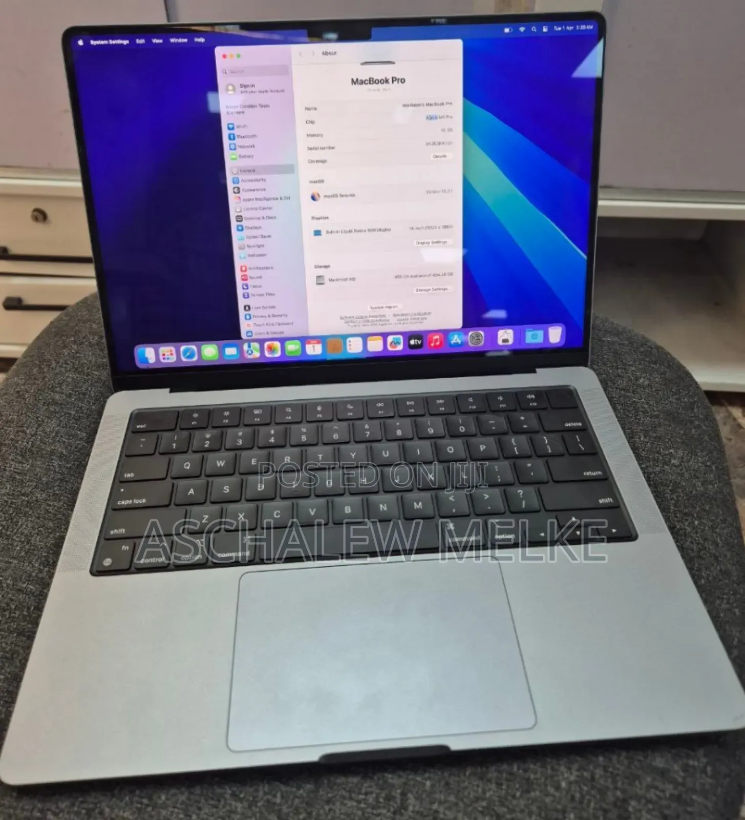 New Laptop Apple MacBook Pro M1 16GB Apple M1 Pro SSD 512GB