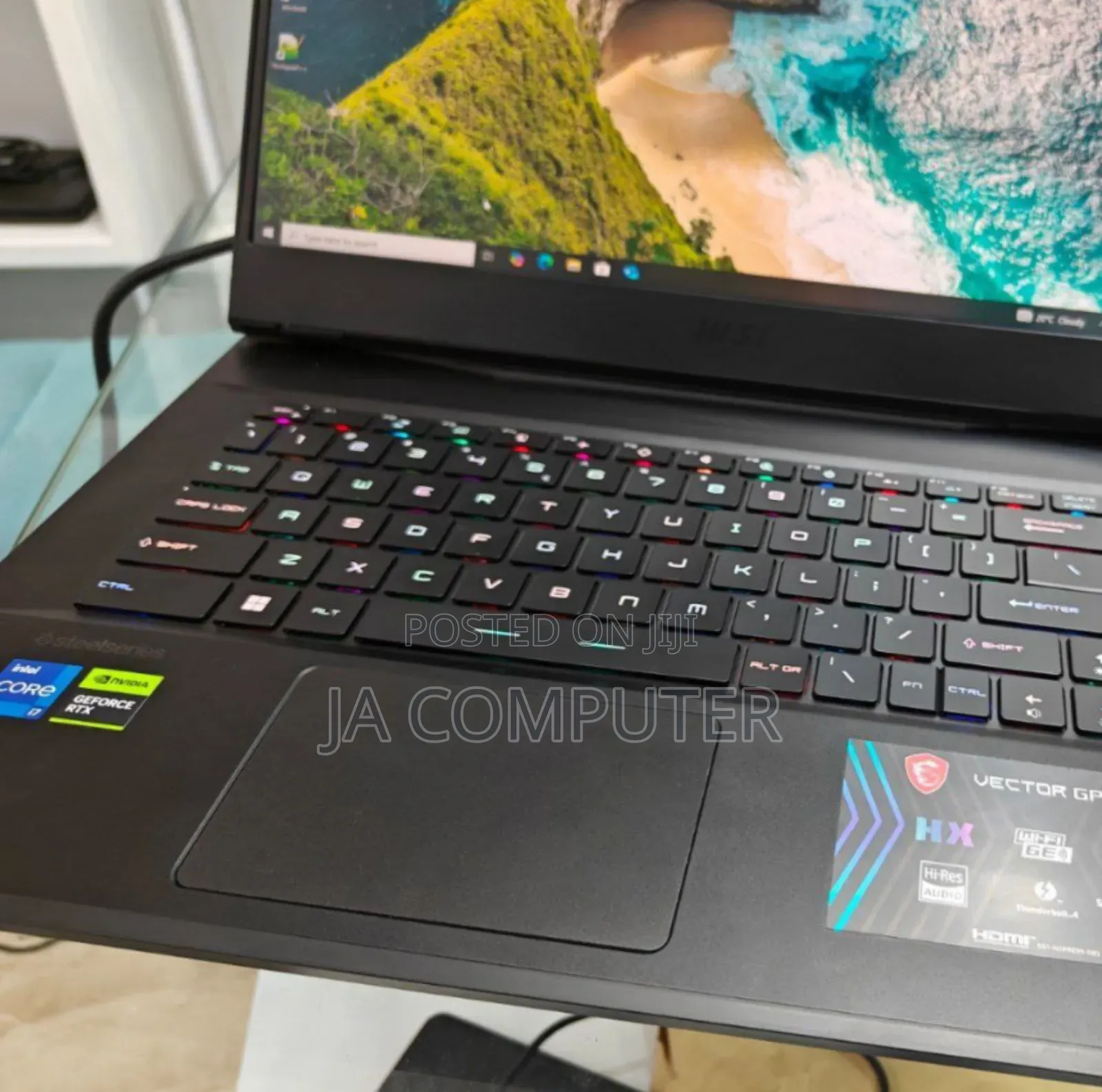 New Laptop MSI Vector GP68 HX 13V 32GB Intel Core I7 SSD 1T