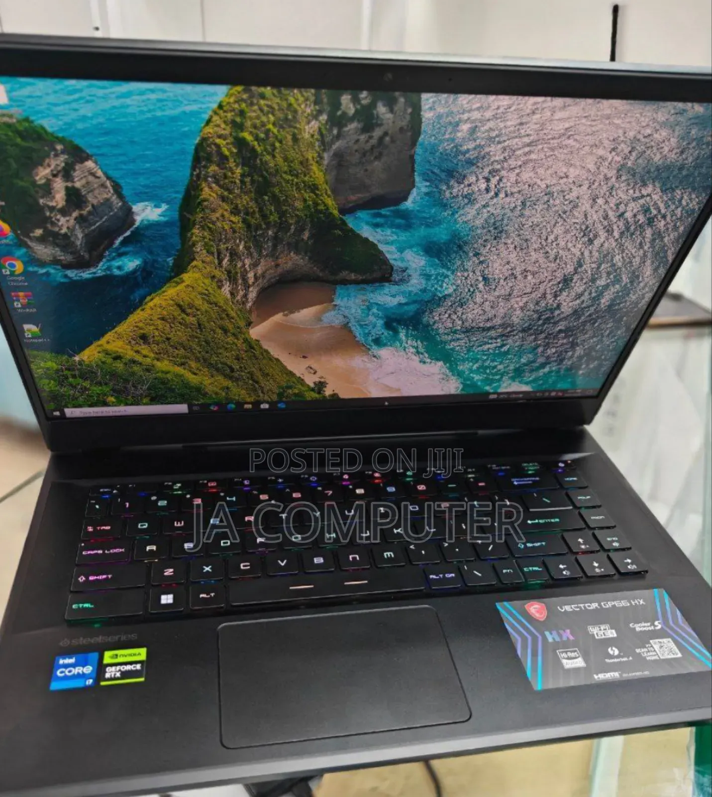New Laptop MSI Vector GP68 HX 13V 32GB Intel Core I7 SSD 1T