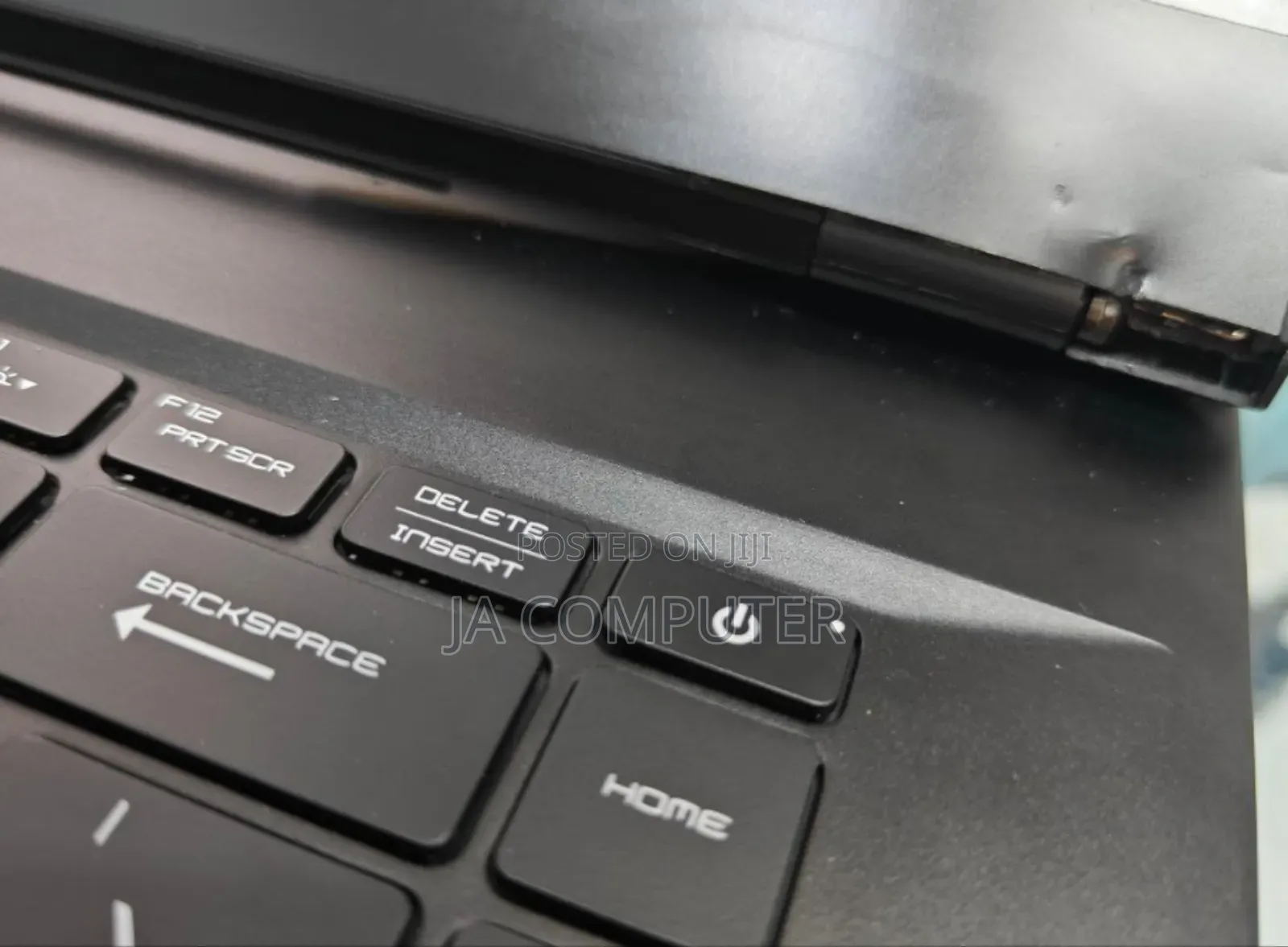 New Laptop MSI Vector GP68 HX 13V 32GB Intel Core I7 SSD 1T