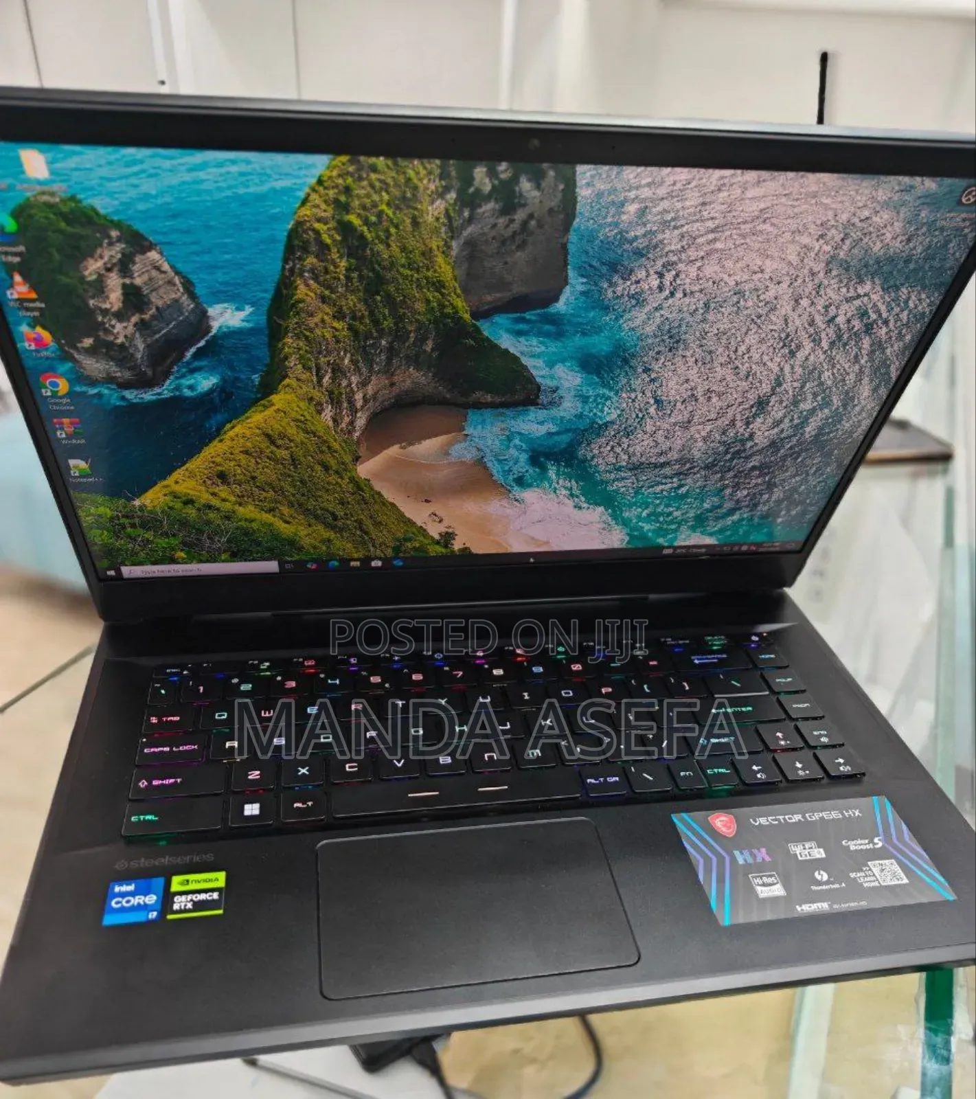 New Laptop MSI Vector GP68 HX 13V 32GB Intel Core I7 SSD 1T