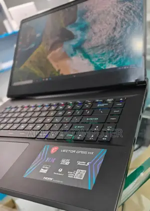 New Laptop MSI 32GB Intel Core I7 SSD 1T