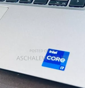 Photo - New Laptop Dell Latitude 5320 8GB Intel Core I7 SSD 512GB