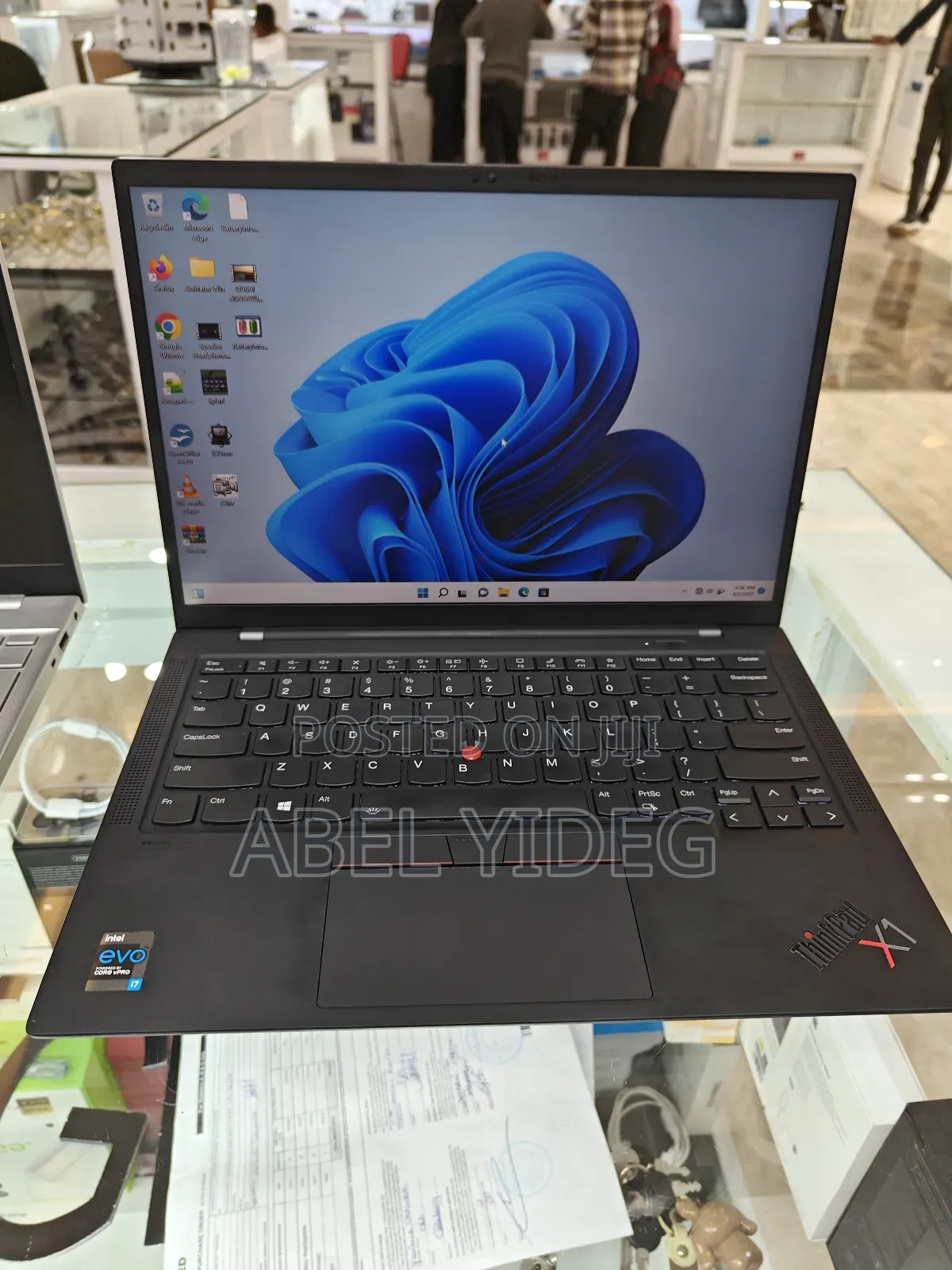 New Laptop Lenovo ThinkPad X1 Carbon 32GB Intel Core I7 SSD 512GB