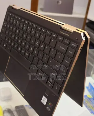 Photo - New Laptop HP Spectra 13 8GB Intel Core I7 SSD 512GB