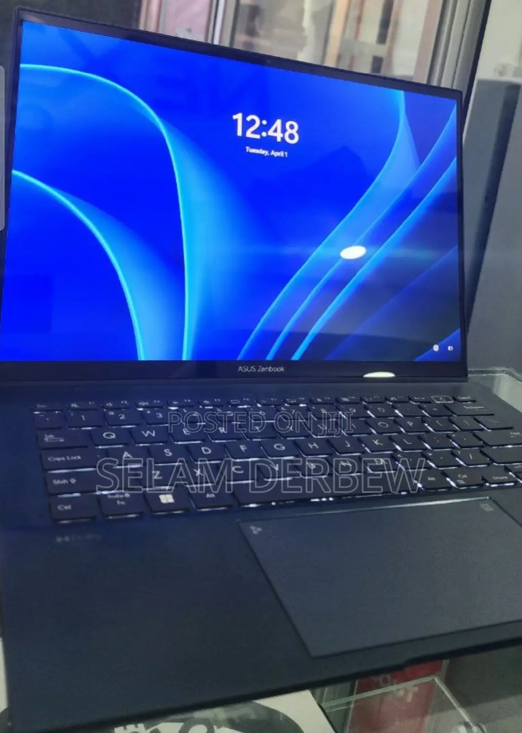 New Laptop Asus ZenBook UX302LG 16GB Intel Core I7 SSD 512GB