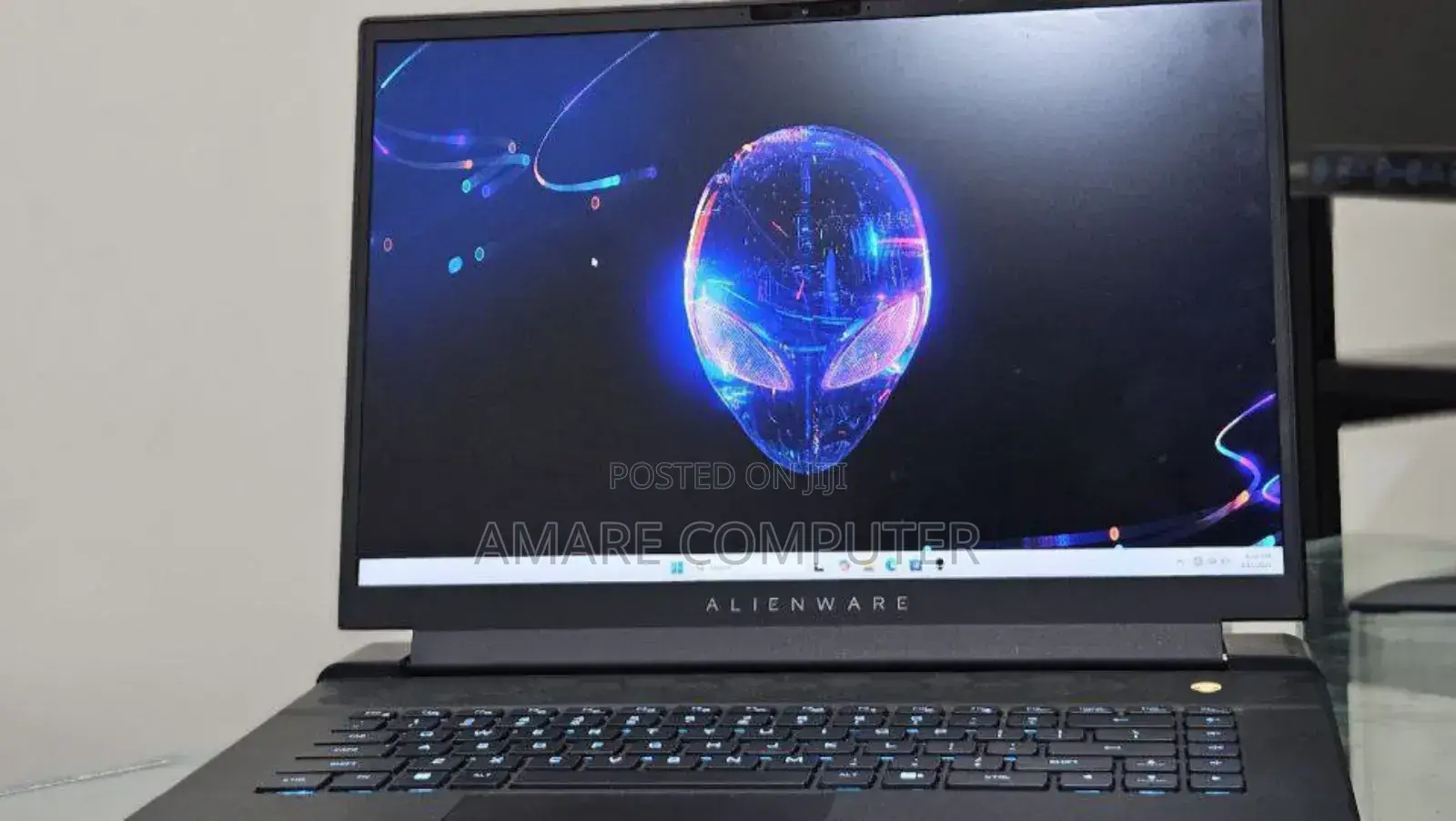 New Laptop Alienware Area-51m 16GB Intel Core I7 SSD 1T