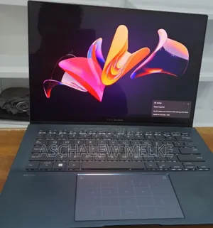 New Laptop Asus ZenBook UX430UQ 16GB Intel Core I7 SSD 512GB