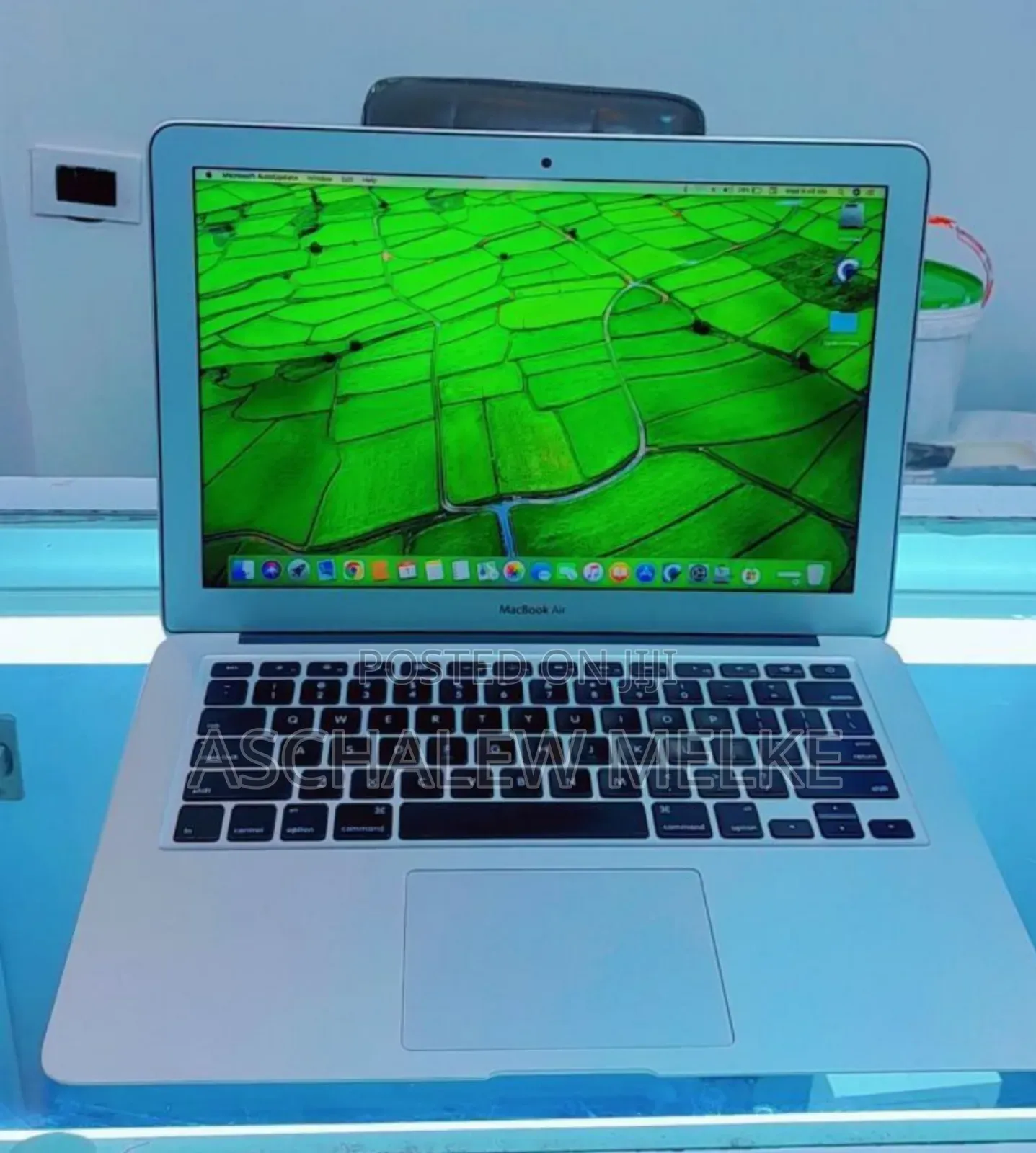 New Laptop Apple MacBook Air 2014 4GB Intel Core I5 SSD 128GB