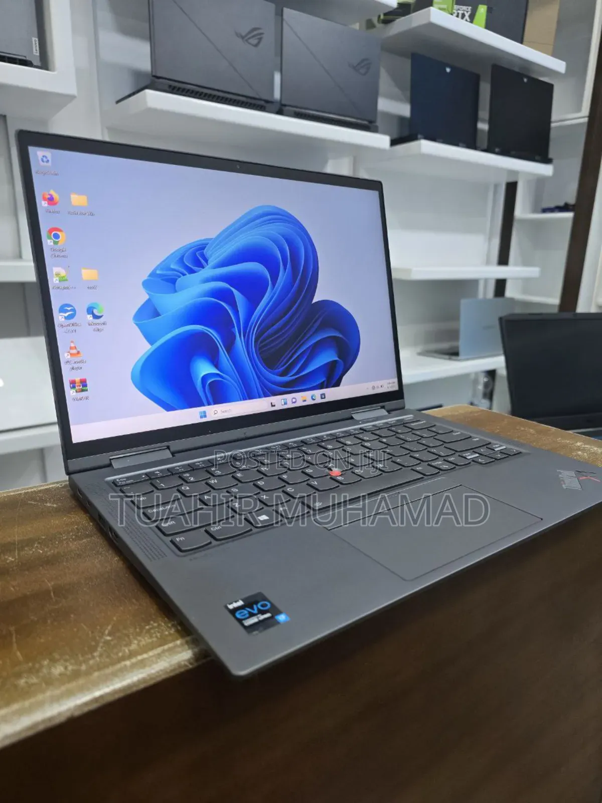 New Laptop Lenovo ThinkPad Yoga 16GB Intel Core I7 SSD 512GB