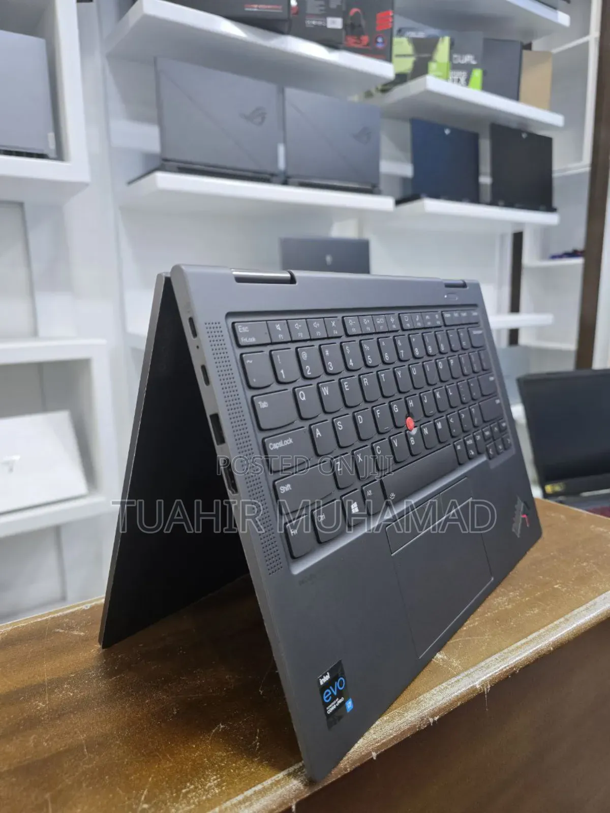 New Laptop Lenovo ThinkPad Yoga 16GB Intel Core I7 SSD 512GB