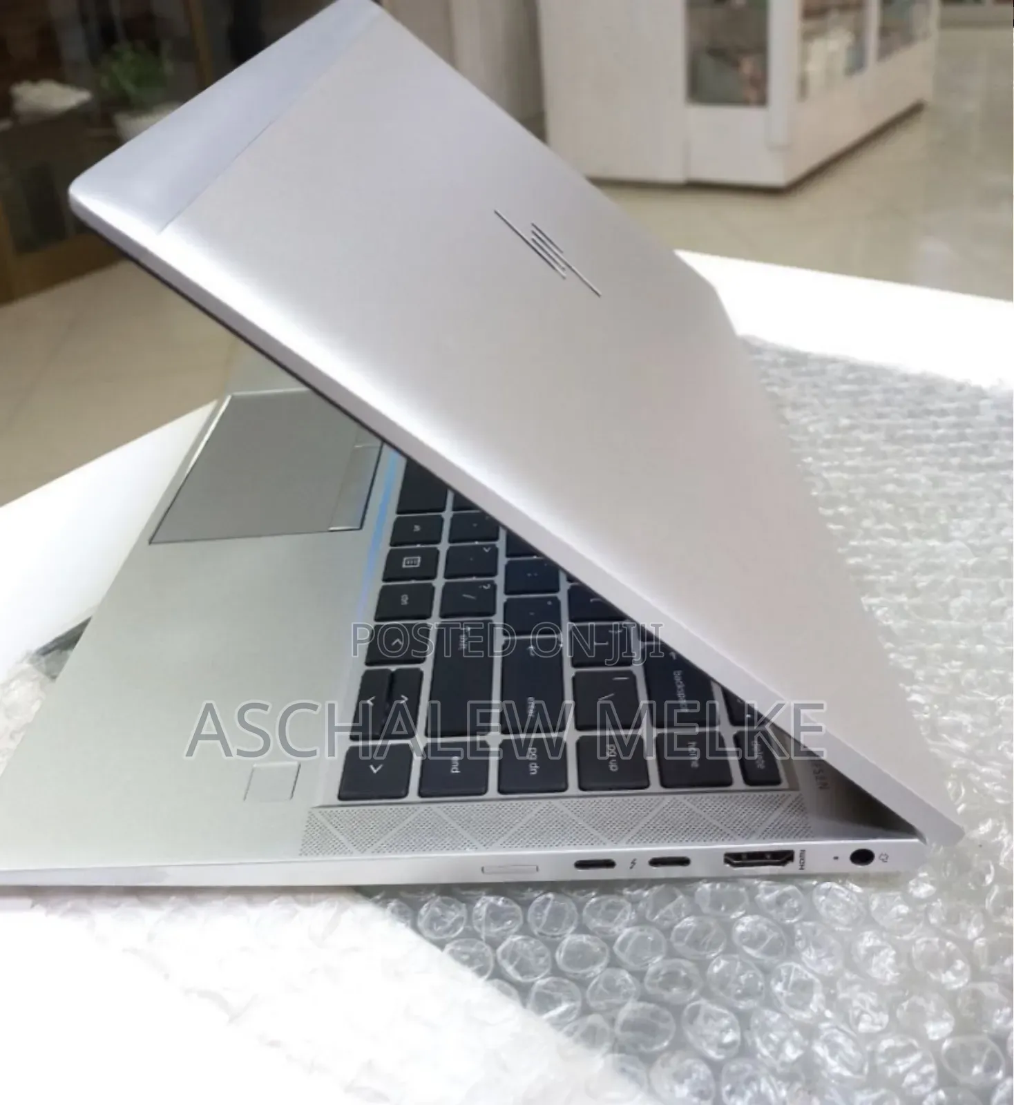 New Laptop HP EliteBook 840 G8 16GB Intel Core I7 SSD 512GB