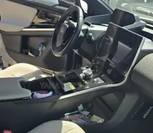 Toyota bZ4X 2023 Gray