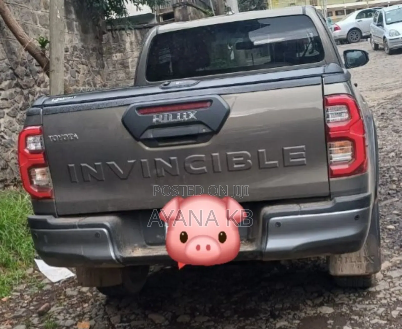 Toyota Hilux 2022 Gray