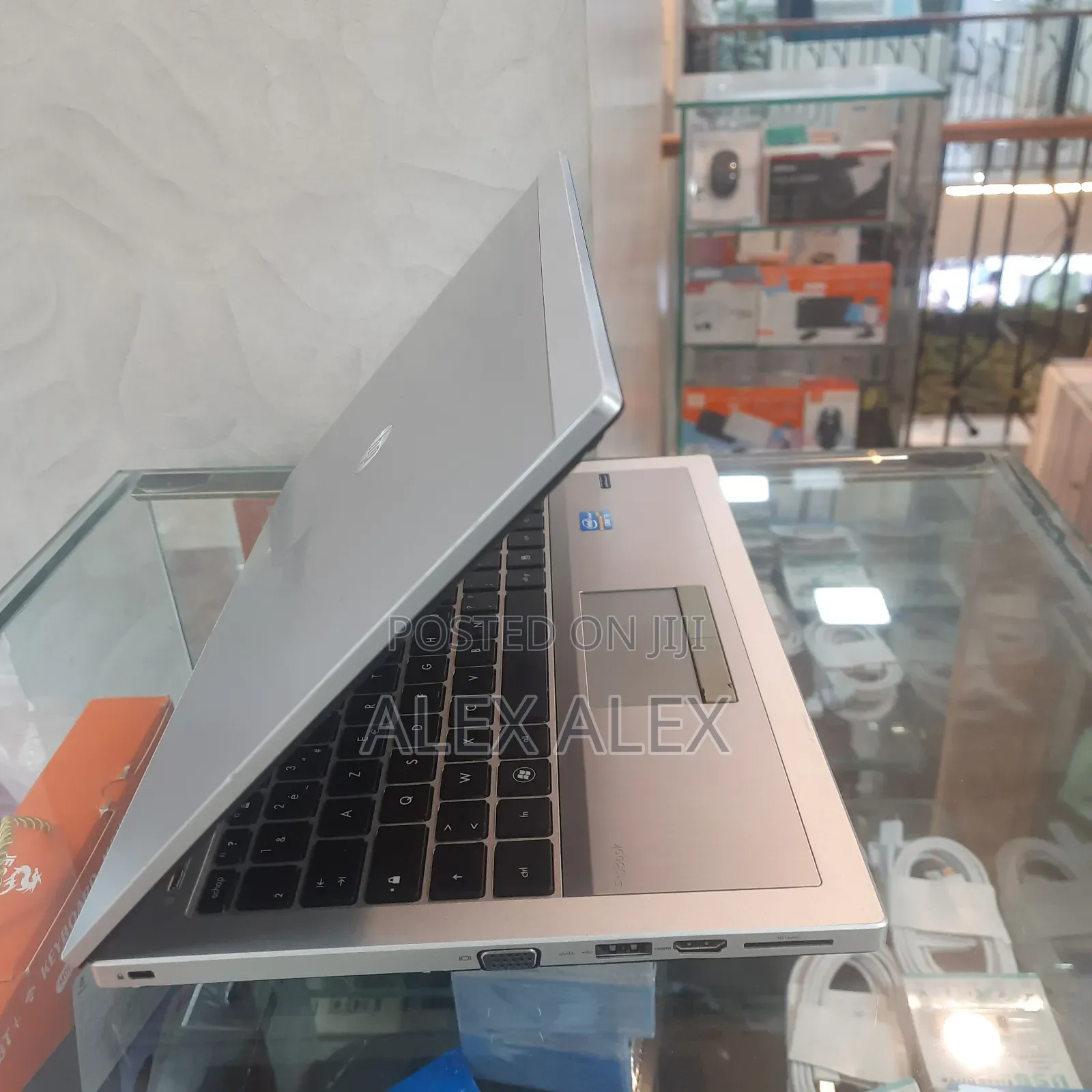 Laptop HP 14S 8GB Intel Core I3 HDD 500GB