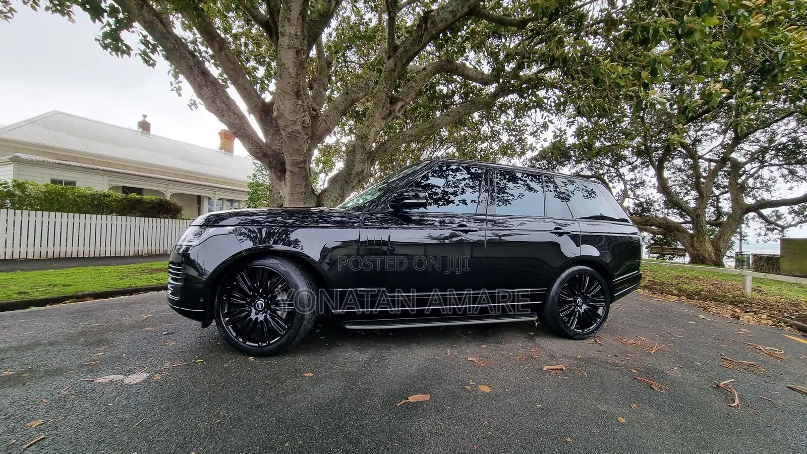 Land Rover Range Rover Vogue 2021 Black