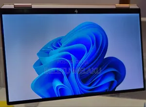 Photo - New Laptop HP Spectre 8GB Intel Core I7 SSD 512GB