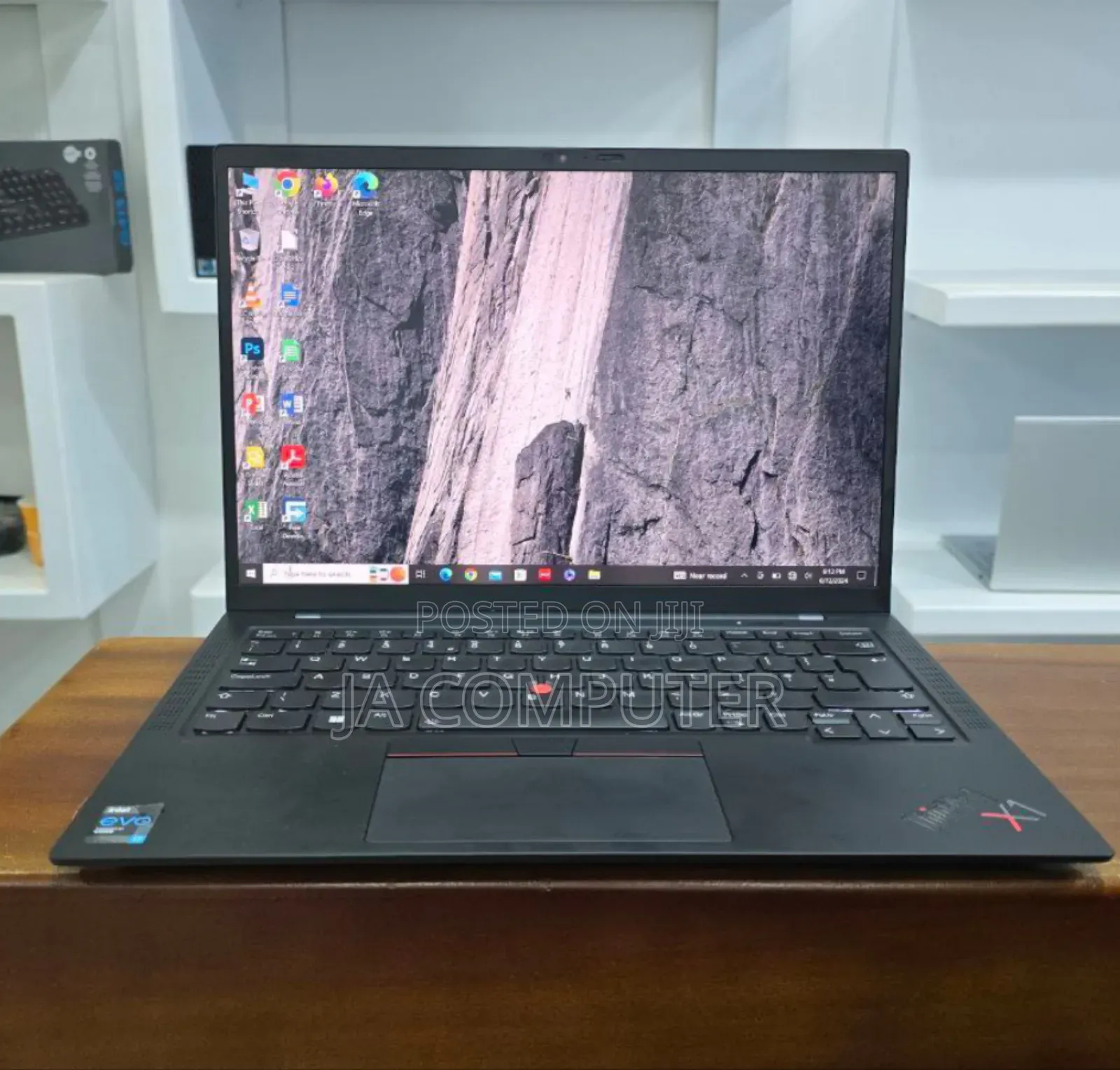 New Laptop Lenovo ThinkPad X1 Carbon 32GB Intel Core I7 SSD 512GB
