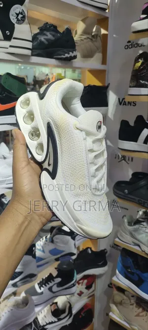 Photo - Nike Air Max Dn