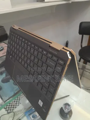 New Laptop HP Spectre 8GB Intel Core I7 SSD 512GB