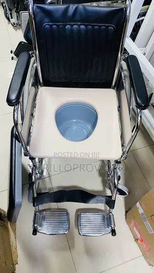 Toilet Wheelchair2wheelchair8wheelchair4wheelchair8wheelchai