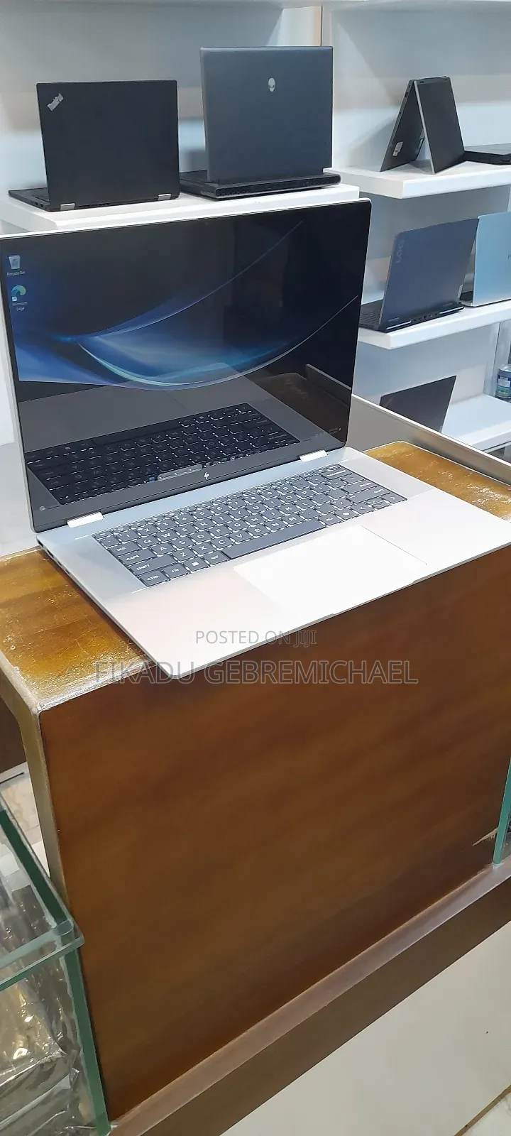 New Laptop HP Envy X360 16GB Intel Core I7 SSD 1T