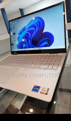 New Laptop Dell Inspiron 15 16GB Intel Core I7 SSD 512GB