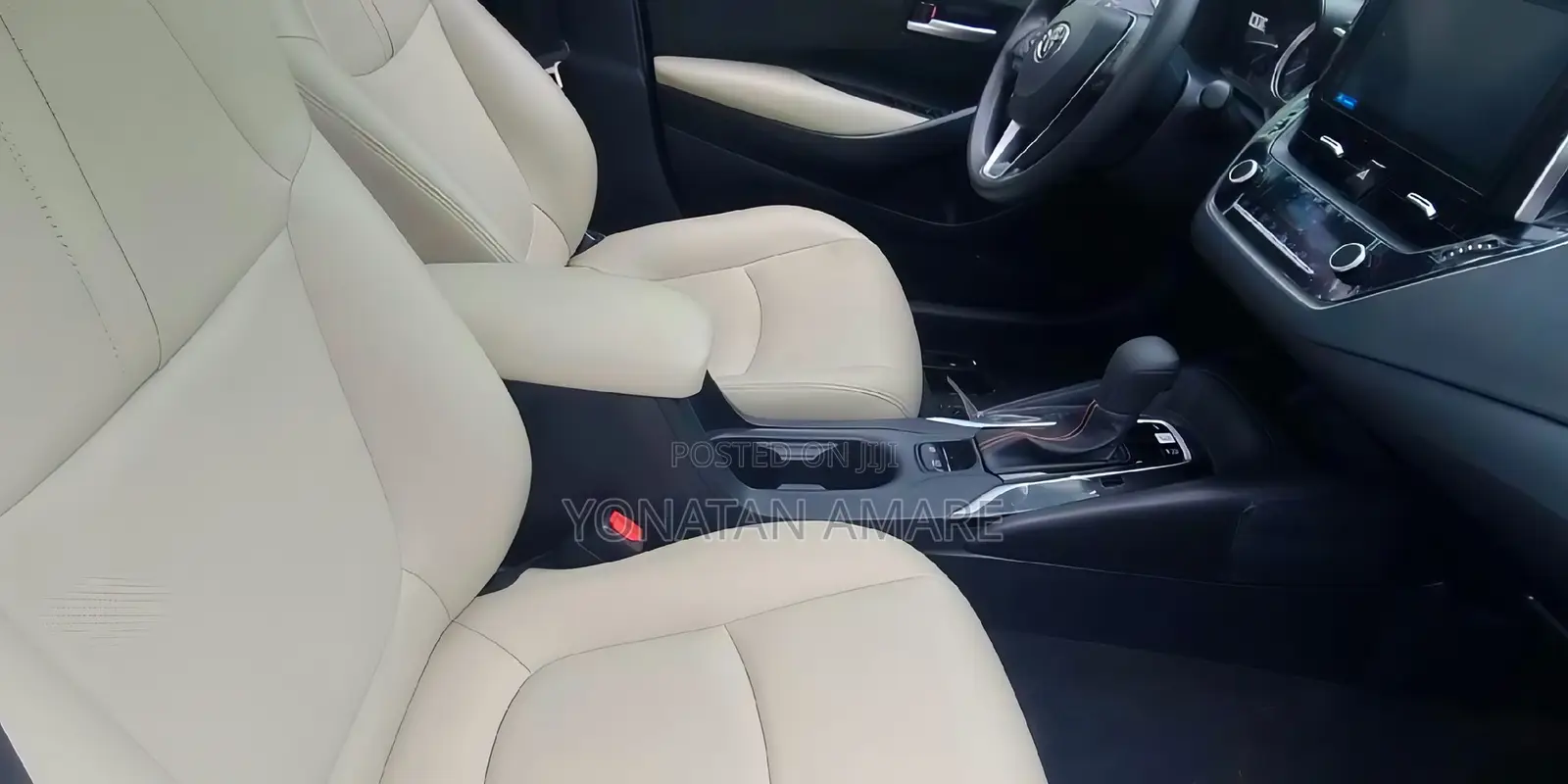 New Toyota Corolla LE CVT 2024 White