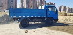 Isuzu NKR Gelbach (ትንሿ ገልባጭ)