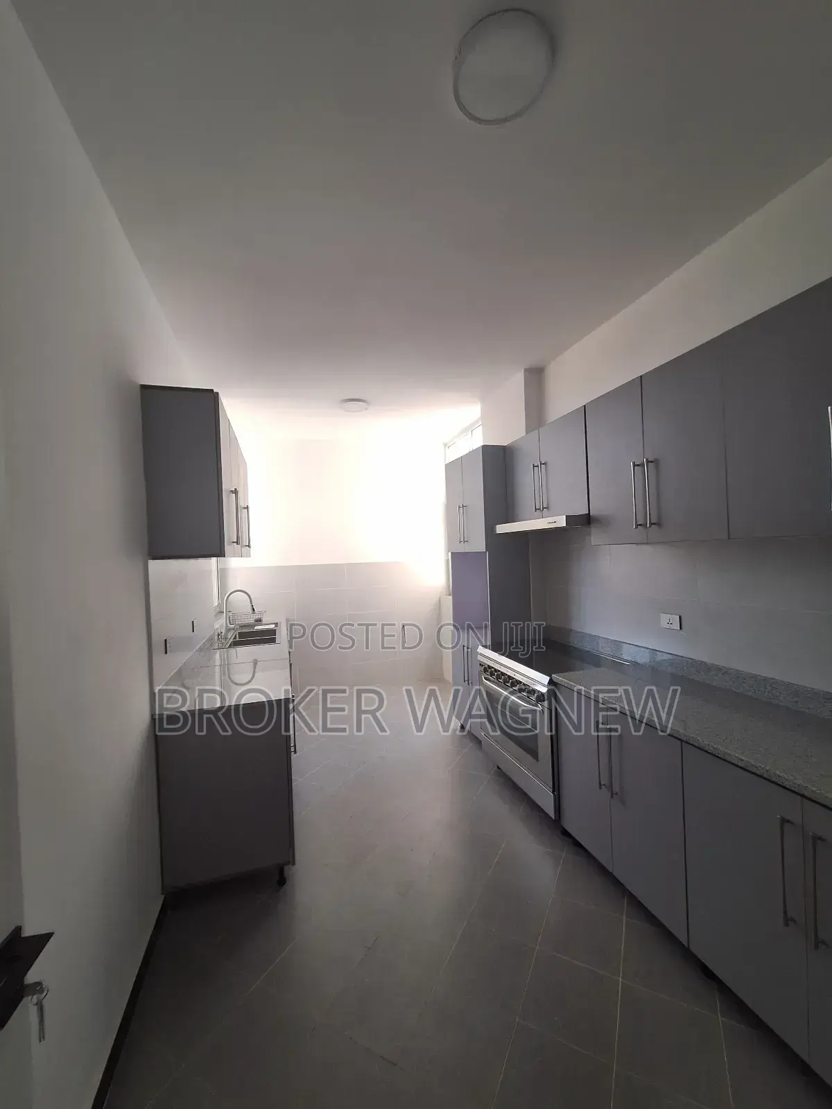 3bdrm Apartment in Kirkos for rent