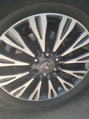 Nissan Patrol 2017 Gold