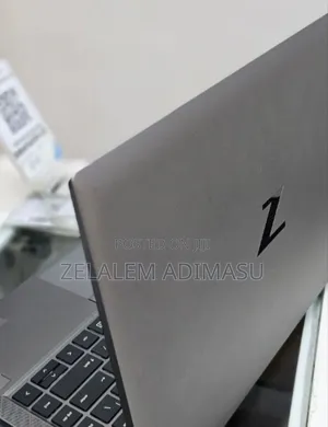 New Laptop HP ZBook Studio G5 16GB Intel Core I7 SSD 512GB