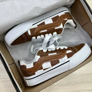 Vans Knu Brown
